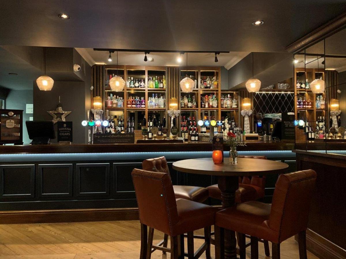 Harper'S Steakhouse With Rooms, Хейзълмиър Екстериор снимка