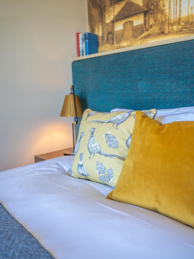 Harper'S Steakhouse With Rooms, Хейзълмиър Екстериор снимка